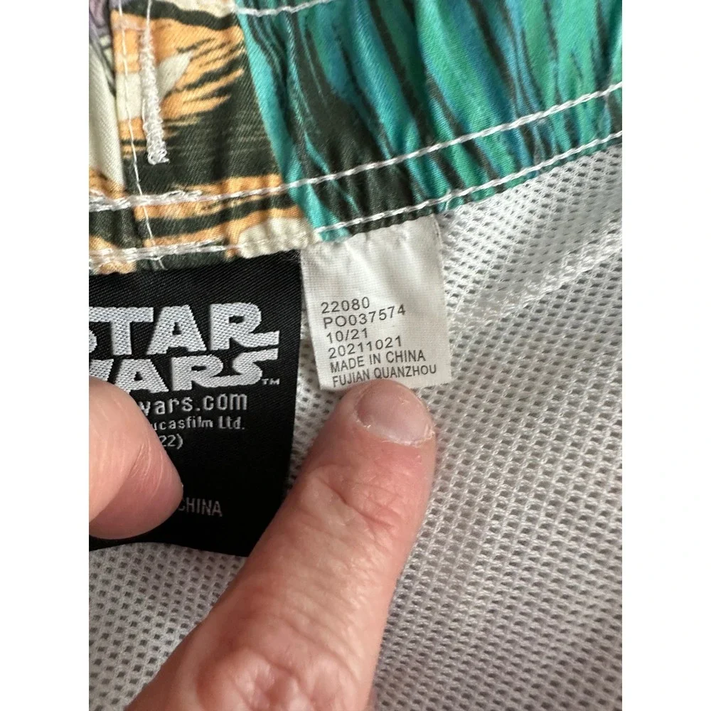 Star Wars Swim Trunks Mens L Grogu Baby Yoda‎ Tropical Mandalorian Board Shorts